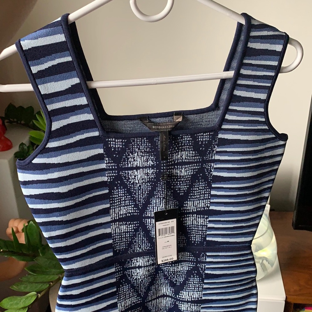 Brand new size medium bcbgmaxazria dress